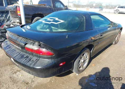 1994 Chevrolet Camaro z USA, uszkodzony, nr VIN 2G1FP22S6R2145029